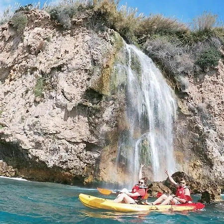 Апартаменти Burriana Playa Нерха